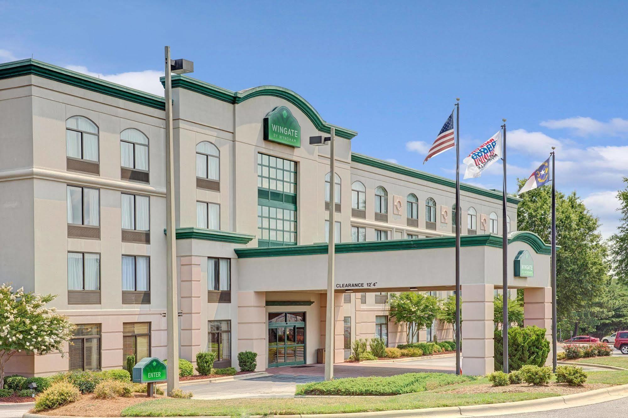 La Quinta Inn & Suites By Wyndham Mooresville Exterior foto